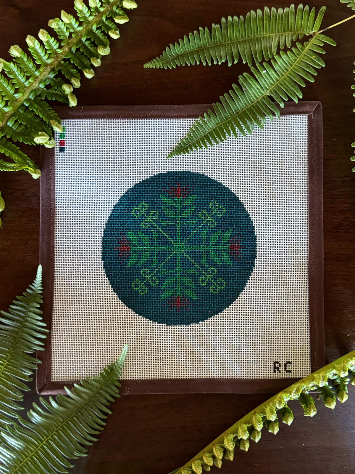 ʻOhiʻa Lehua & Fern Quilt Round